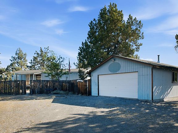 2nd image of 20822 89th St