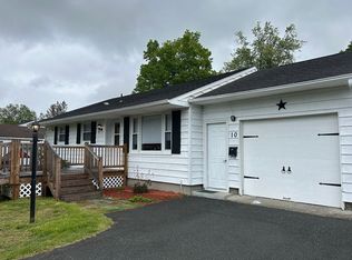 10 Elaine Dr, Pittsfield, MA 01201