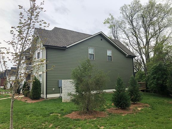 2nd image of 337 Lakeside Park Dr