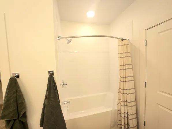(undisclosed Address), Austin, TX 78724