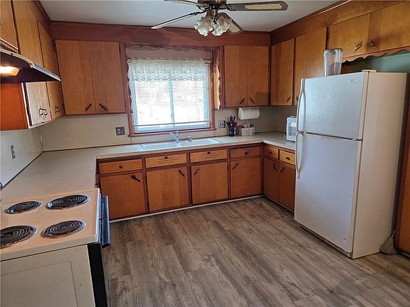 4th image of 264 Springfield Ave