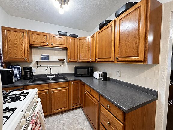 5th image of 132 Avenue B