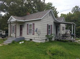 503 W North St, Staunton, IL 62088