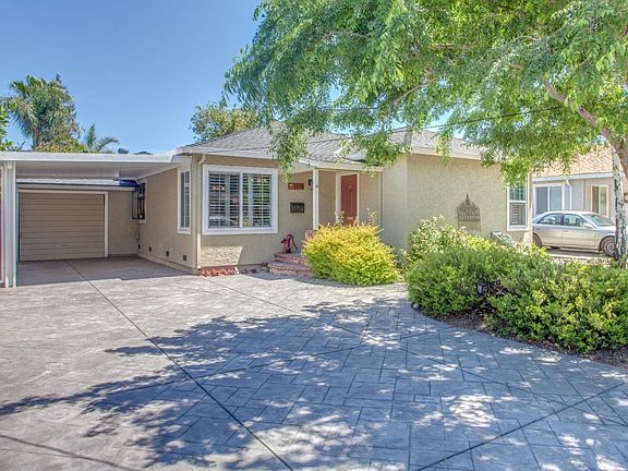 3rd image of 1016 Thornton Way