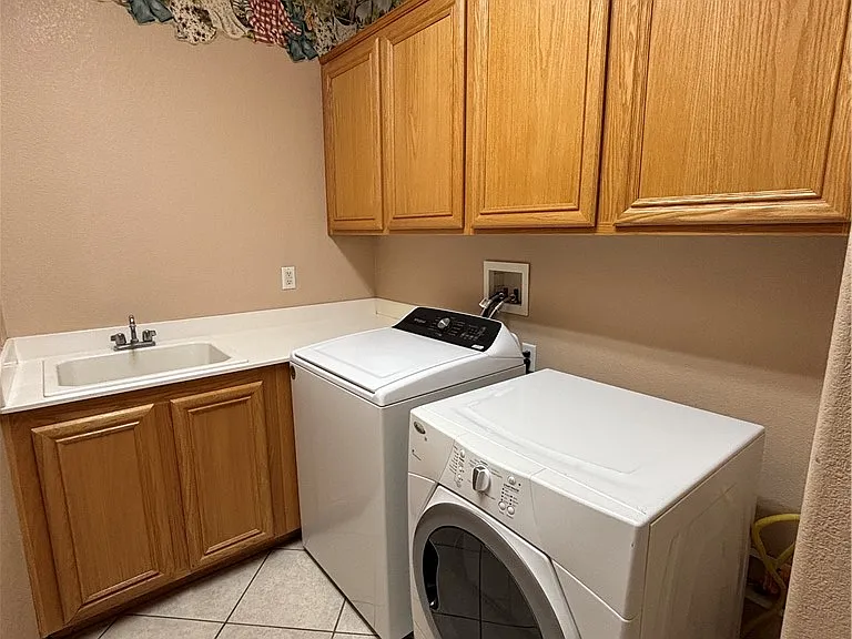 11010 Onslow Ct — Photo 15