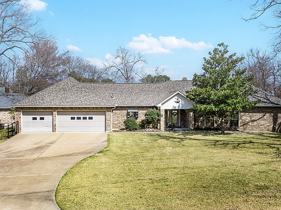 2nd image of 101 E Beverly Dr