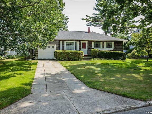 2nd image of 4 Avon Pl