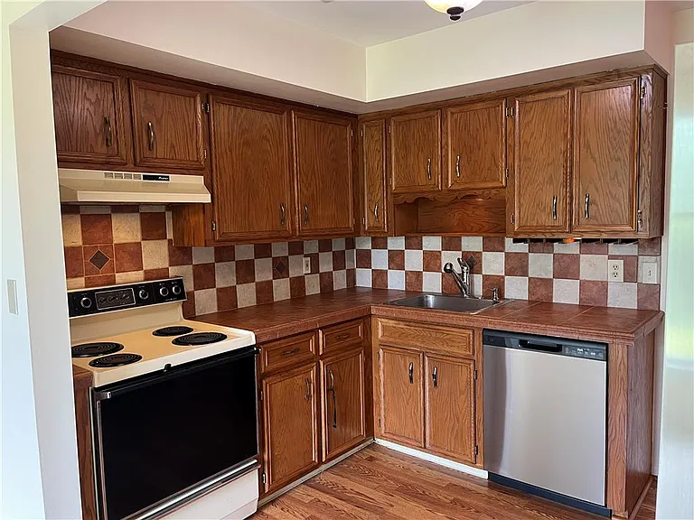 5628 Grace Ave — Photo 17