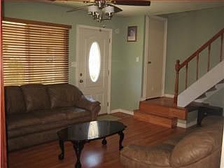 3rd image of 384 Don Jose Way