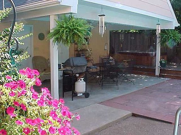 Patio and hot tub