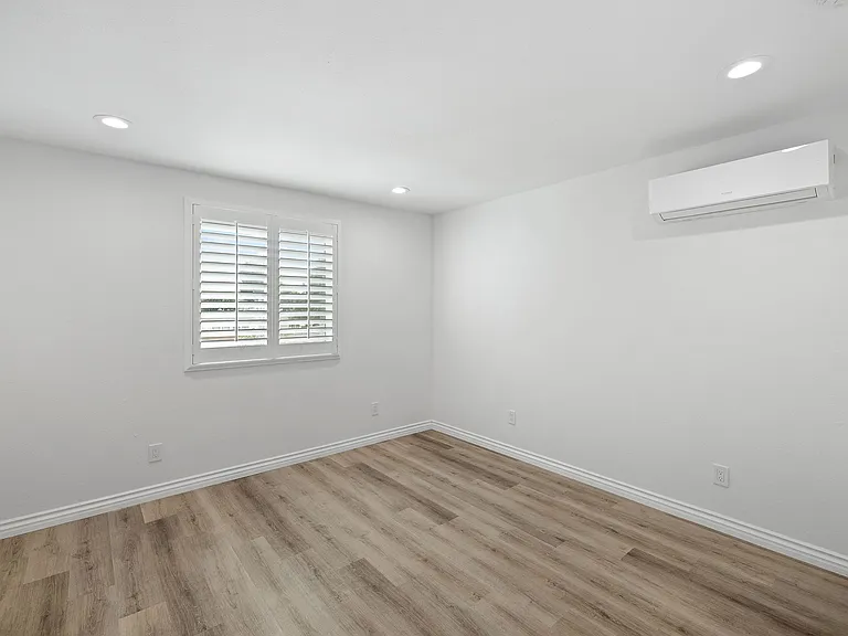 535 Wilson Ave #A — Photo 23
