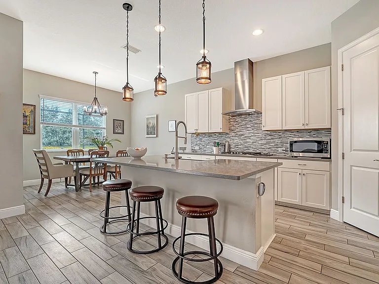 6325 Rivo Lakes Blvd — Photo 1