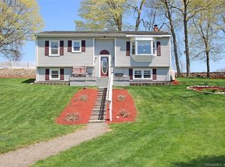 119 Howard Rd, Ashford, CT 06278