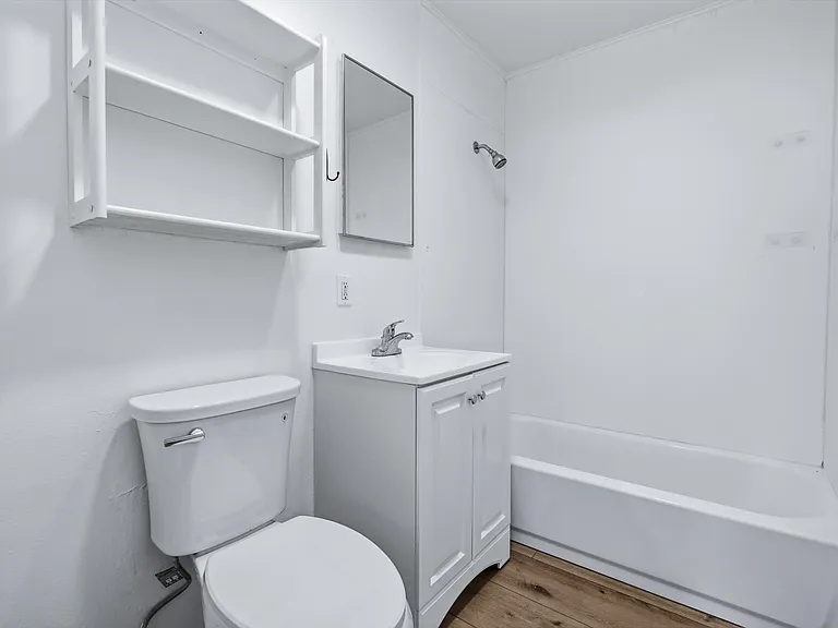 124 Stenner St — Photo 15