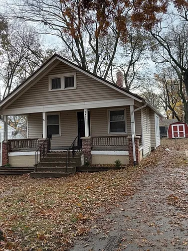 403 E Devon St Photo 1