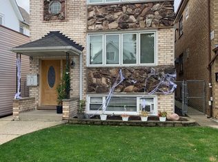 5625 W Lawrence Ave #2, Chicago, IL 60630