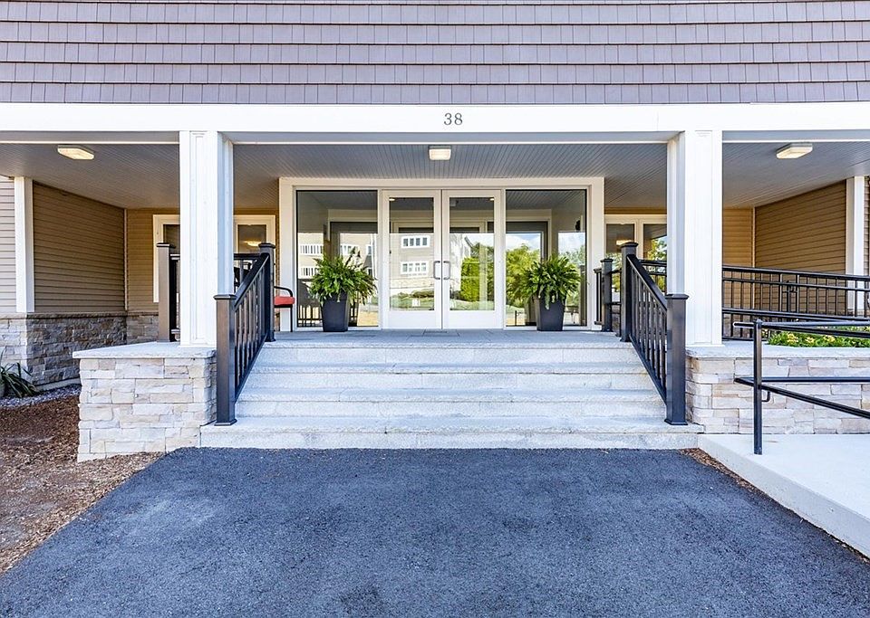 Dunham Castle Condominiums 38 Dunham Rd Beverly, MA Zillow