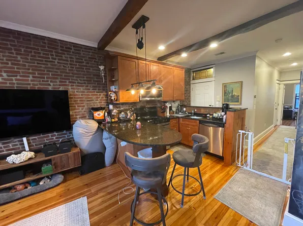 412 E 3rd St #2, South Boston, MA 02127