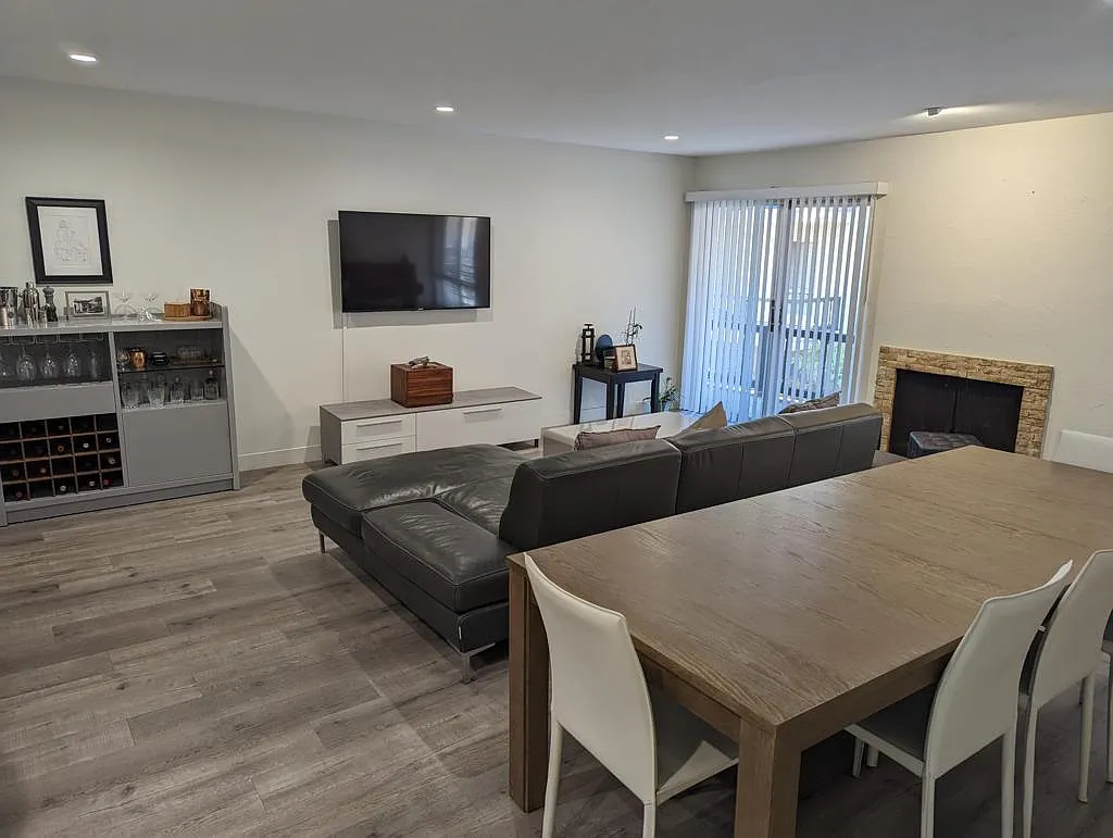 2 bed, 1288 sqft, $3,600 — Photo 1
