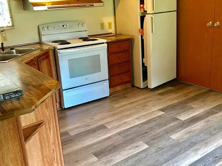 405 Dawn Dr #51 — Photo 2