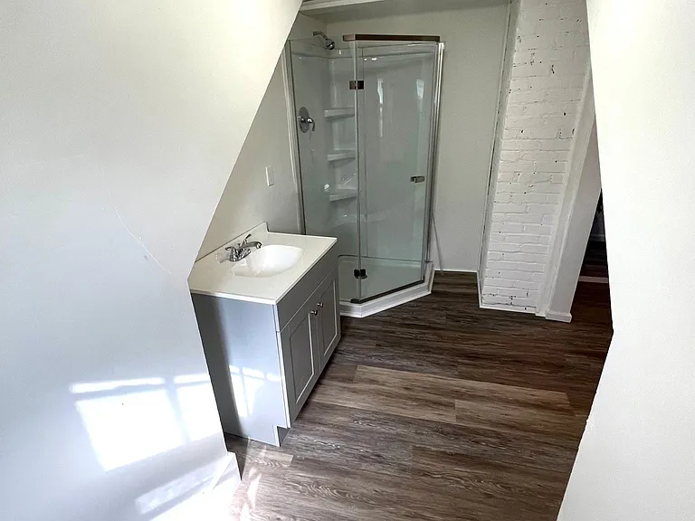 24 Audubon St #A — Photo 8