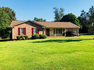 614 Heathwood Dr, Taylors, SC 29687