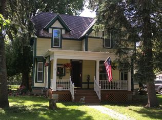 320 S Center St, Forrest, IL 61741