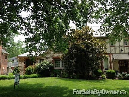 2nd image of 8038 Davis Dr