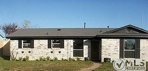 1st image of 2030 Lamont Dr