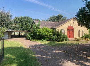 9805 N Shary Rd, Alton, TX 78573