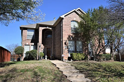3029 Golden Gate Dr Photo 1
