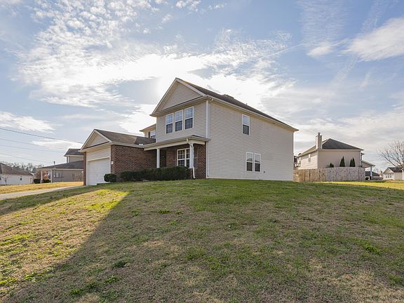 2nd image of 1225 Lasalle Dr