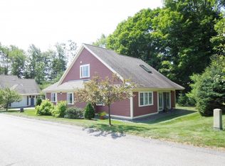 136 Barrister Dr, White River Junction, VT 05001
