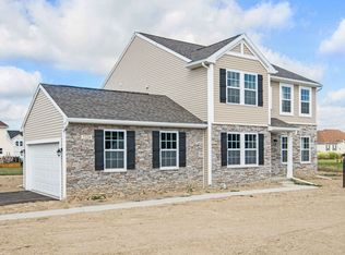 8447 Misty Gorge Rd, Waterville, OH 43566