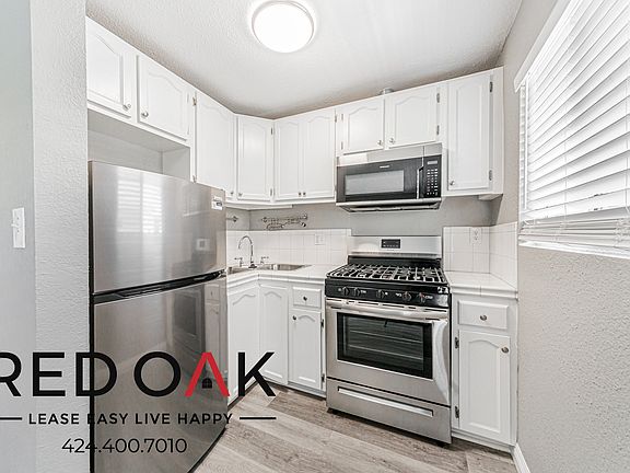 4th image of 1036 Normandie Ave #11