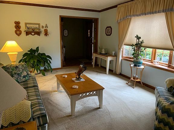 5th image of 1848 Cates Ct