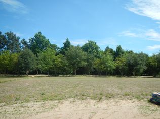 601 N Breeze Ct, Swansboro, NC 28584