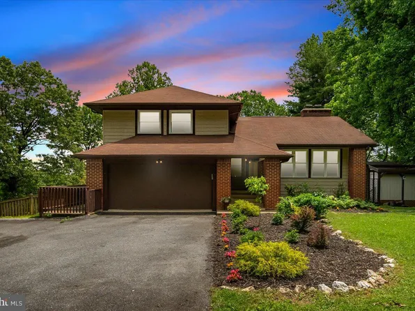 11239 Putman Rd, Thurmont, MD 21788