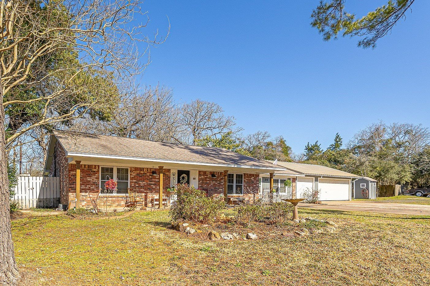 34 Tonkawa Dr, Hilltop Lakes, TX 77871 Zillow