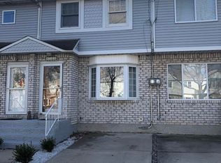 744 Barlow Ave, Staten Island, NY 10312