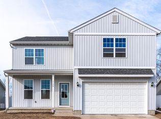 1120 Eagles Crest Dr, Davenport, IA 52804