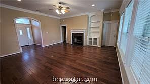 3rd image of 307 Stoney Hills Ct