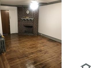 1129 S 60th St #1, Philadelphia, PA 19143