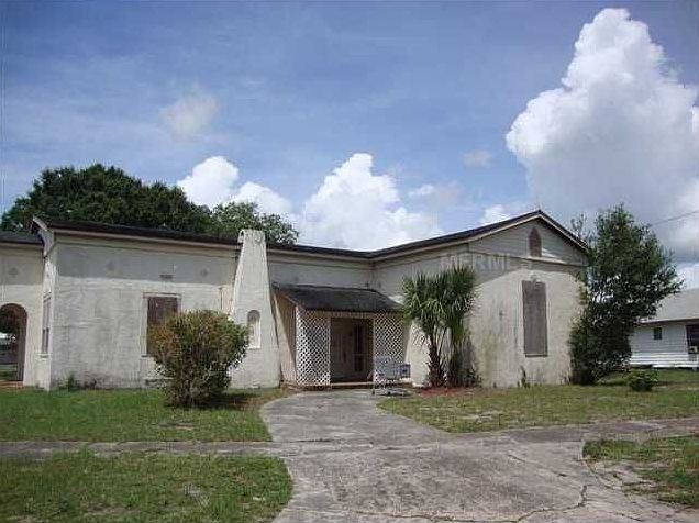 1st image of 621 E Cypress St