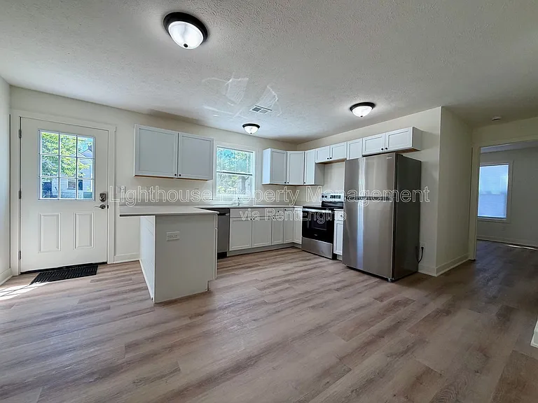313 Orchard Ave #2 — Photo 28