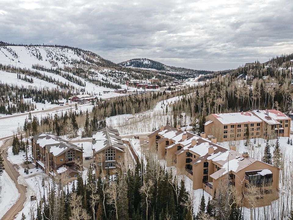 1st image of 150 W Ridge View St #240