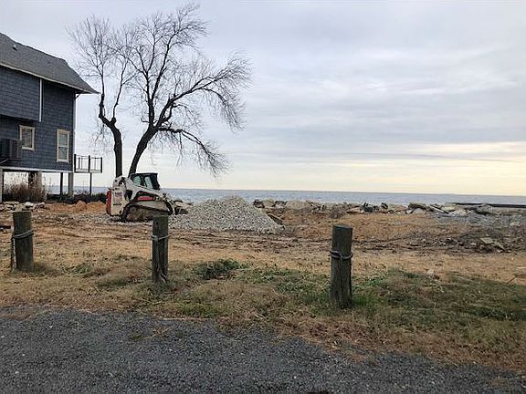 2nd image of 6594 Long Beach Dr