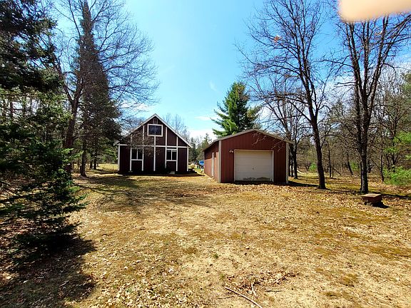 2nd image of 10441 Alpenhof Dr