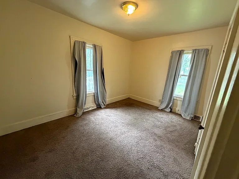342 Potomac Ave #A — Photo 9