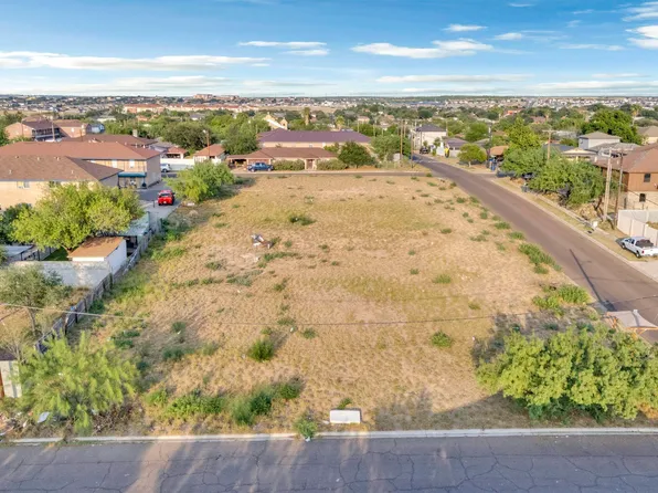 1 Ireland St, Laredo, TX 78046